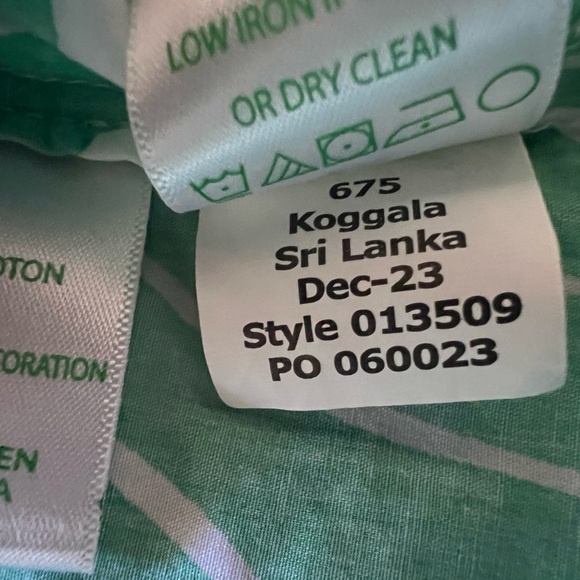 Lilly Pulitzer Sz XL Camryn Tunic in Spearmint Green Kiss My Tulips Top - Picture 14 of 14